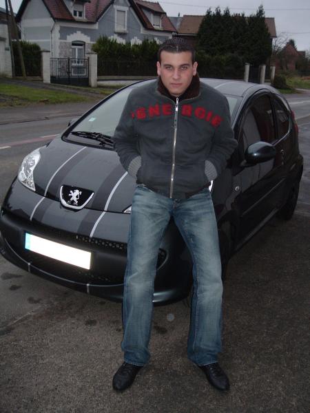 http://www.forum-peugeot.com/Forum/mesimages/14789/DSCF0748 modifiee1.jpg